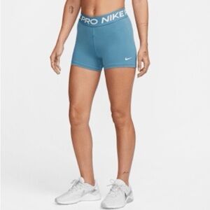 Nike Women's Teal Nike pros
